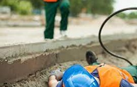 Chức năng "Man down alarm" hoạt động như thế nào?